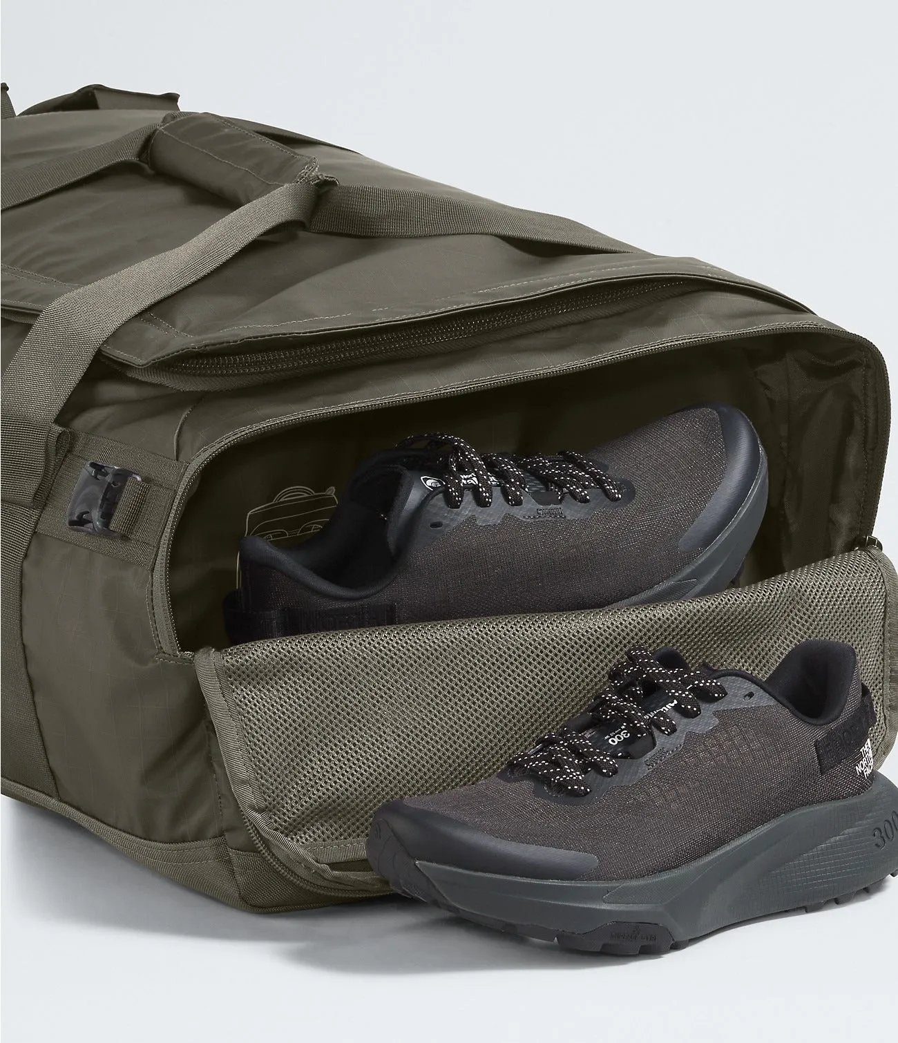 Base Camp Voyager Duffel-62L