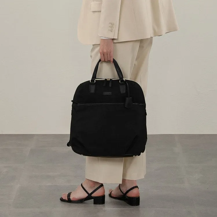 ESENCIA Backpack