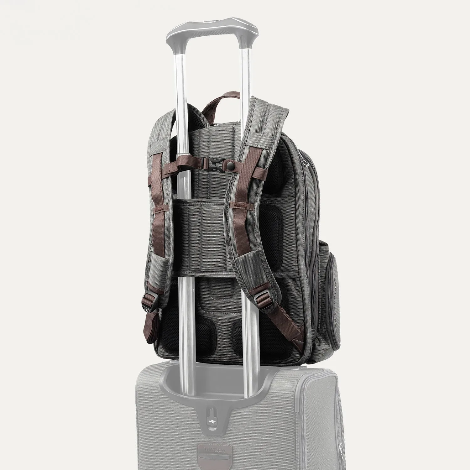 Platinum® Elite Backpack 1.0 / 21" Carry-On Set