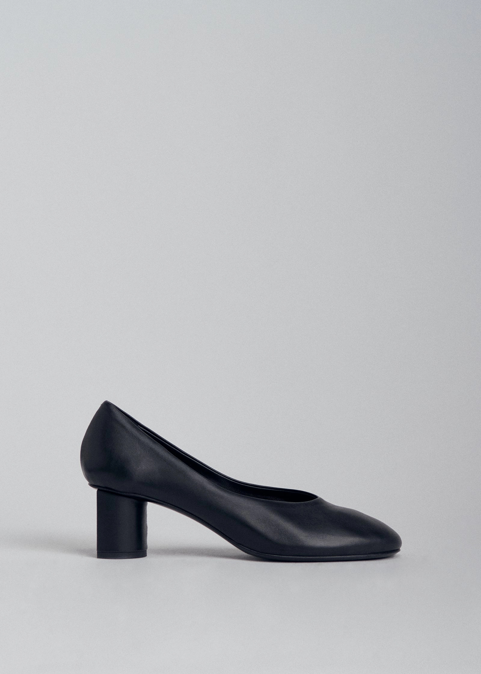 Pump Heel in Smooth Leather - Black