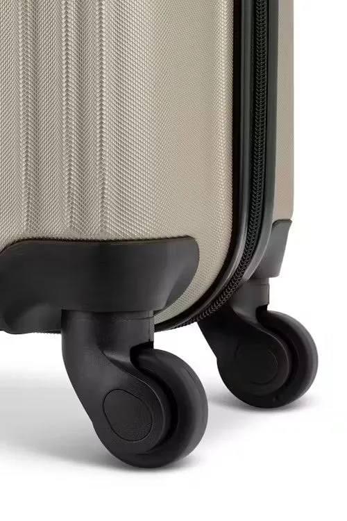Swiss Gear 20" Carry-On Moulded Upright Luggage