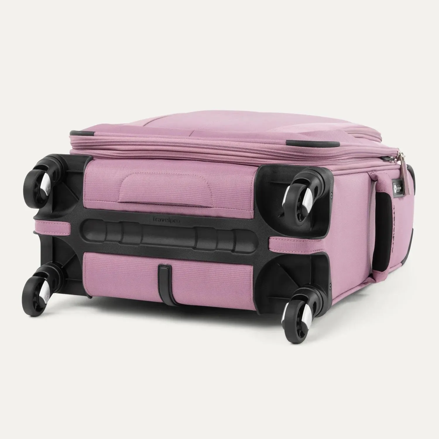 Travelpro Maxlite 5 International Carry-On Spinner Luggage