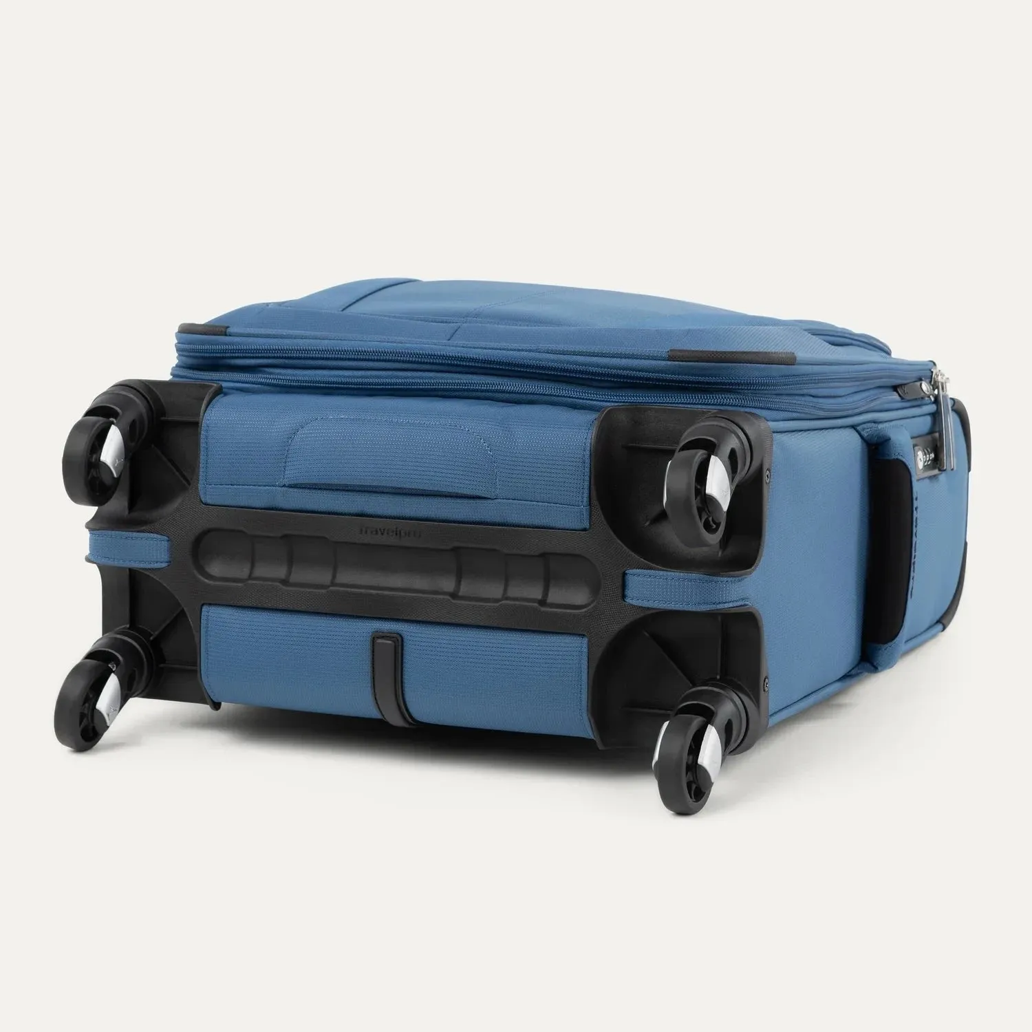 Travelpro Maxlite 5 International Carry-On Spinner Luggage