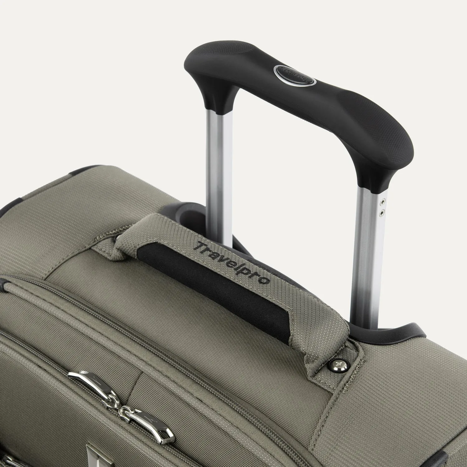 Travelpro Maxlite 5 International Carry-On Spinner Luggage