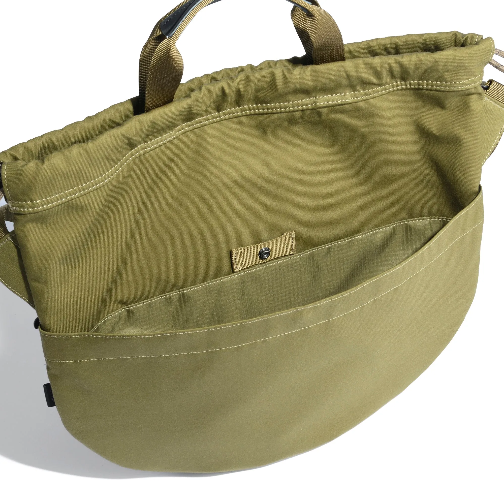 UT CITY VT RAF Helmet Bag